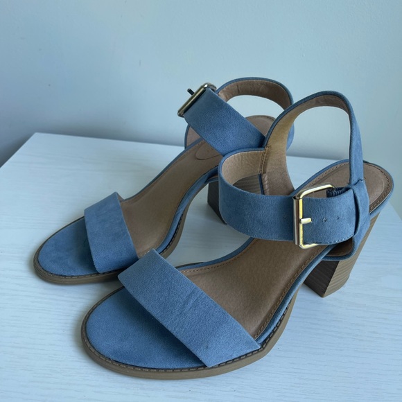 Madden Girl Shoes - Madden Girl size 9 blue suede heels